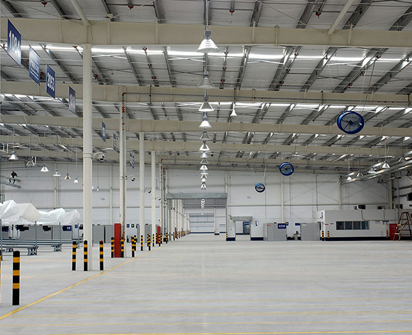 零部件制造鋼構廠房裝修實景